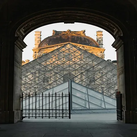 Elegance & Refinement A Stone's Throw From Louvre Appartamento *