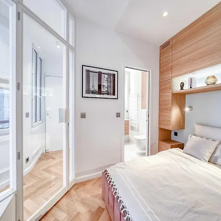 Elegance & Refinement A Stone's Throw From Louvre Appartamento